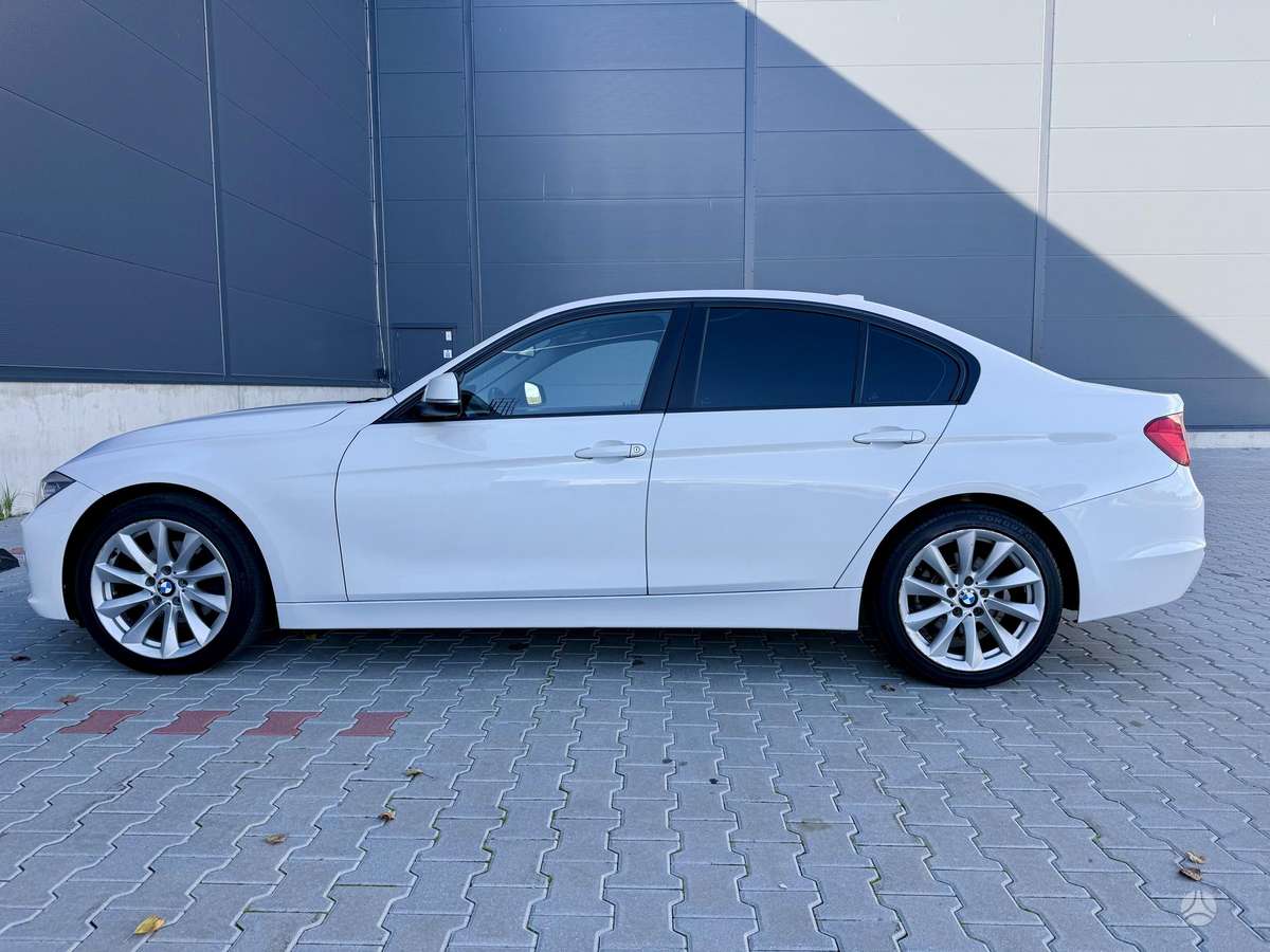 BMW 320, 2.0 l., Седан