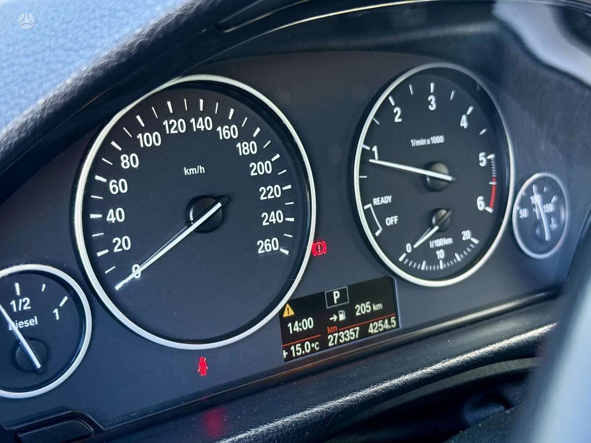 BMW 320, 2.0 l., Седан