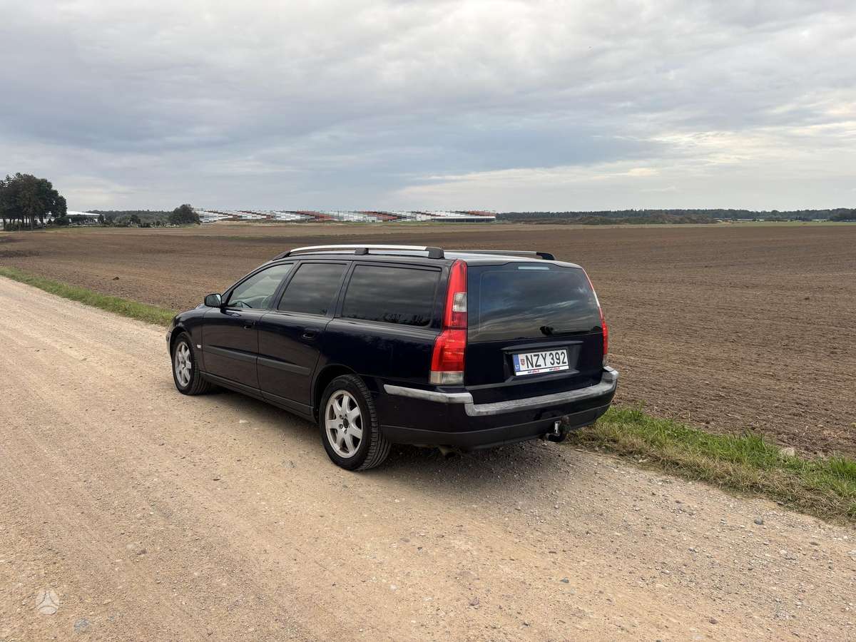 Volvo V70, 2.4 l., Универсал