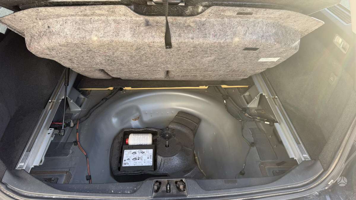 Volvo V70, 2.0 l., wagon