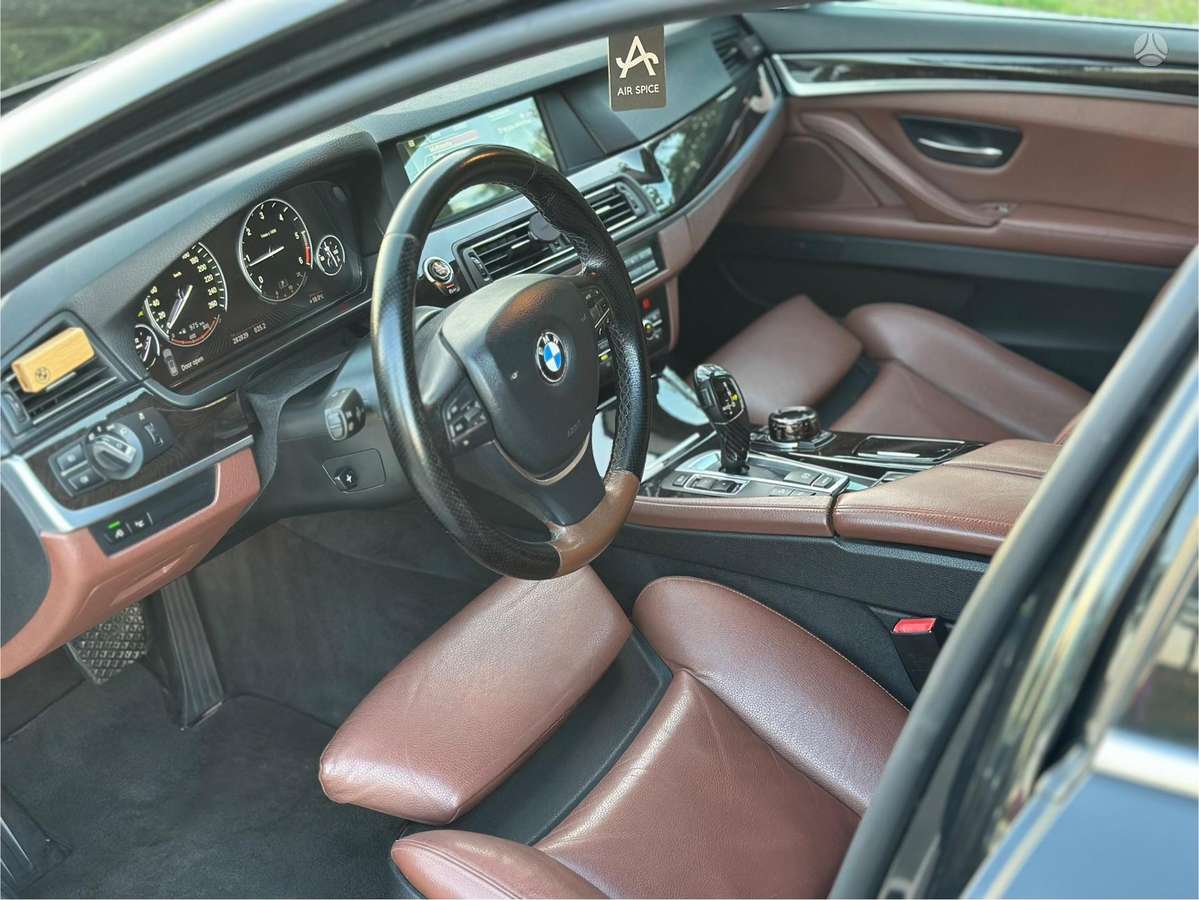BMW 525, 2.0 l., wagon