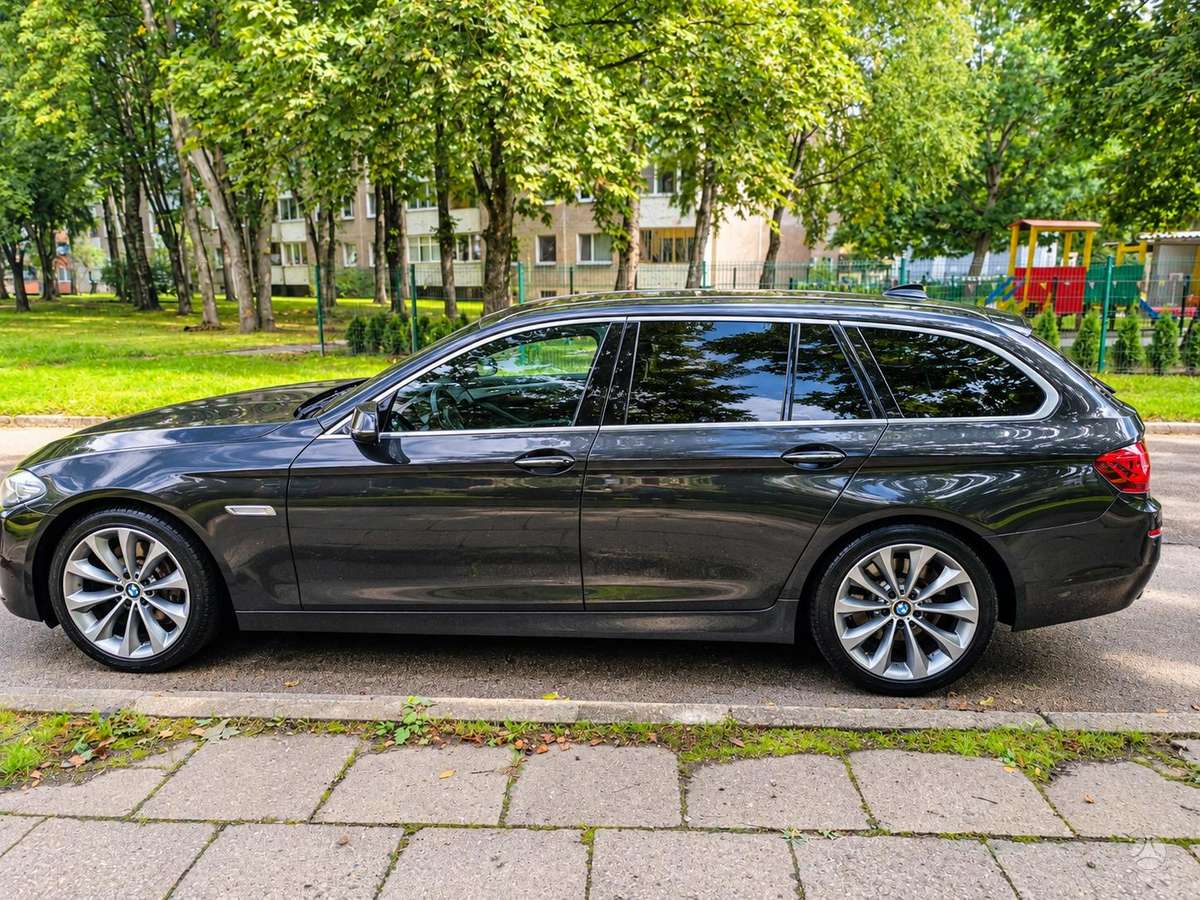BMW 525, 2.0 l., wagon