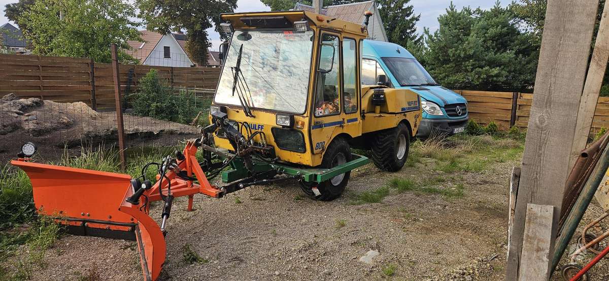 WOLF 800r, mini loaders