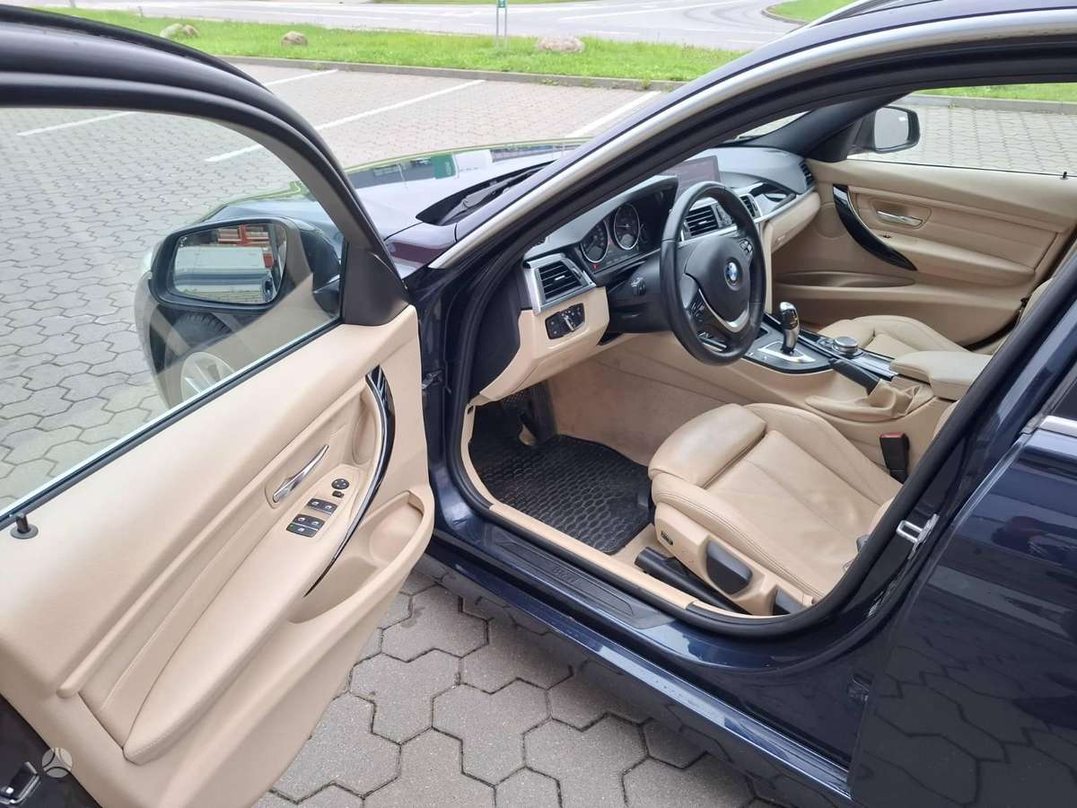 BMW 320, 2.0 l., wagon