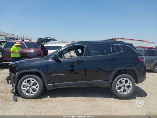 Jeep Compass, 2.0 l., Внедорожник / Кроссовер