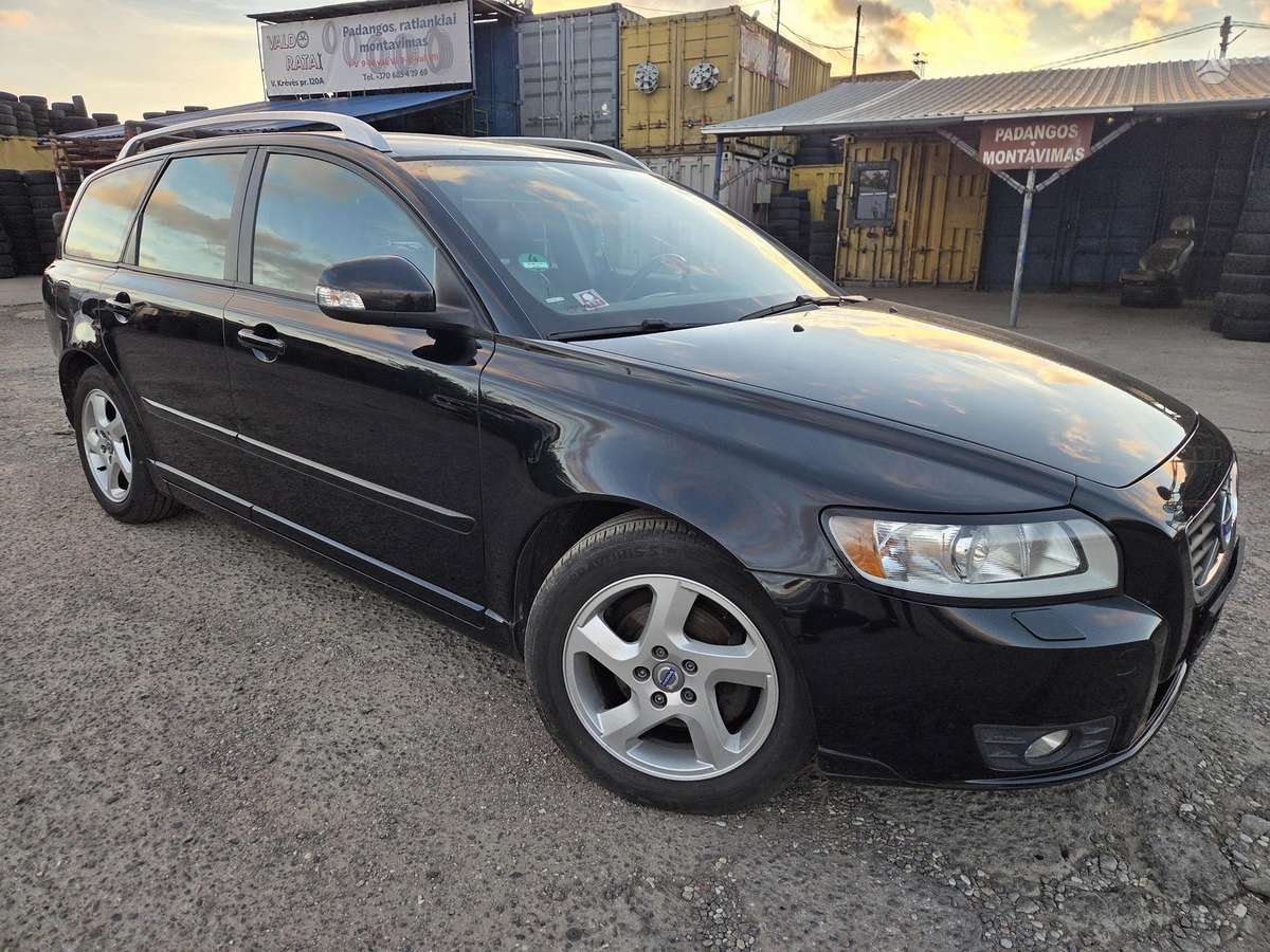 Volvo V50, 1.6 l., wagon