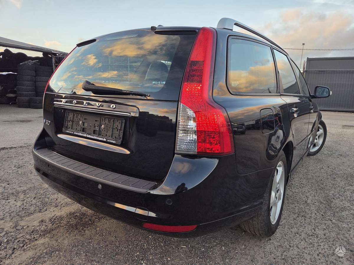 Volvo V50, 1.6 l., wagon