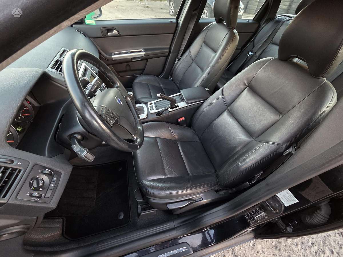 Volvo V50, 1.6 l., wagon