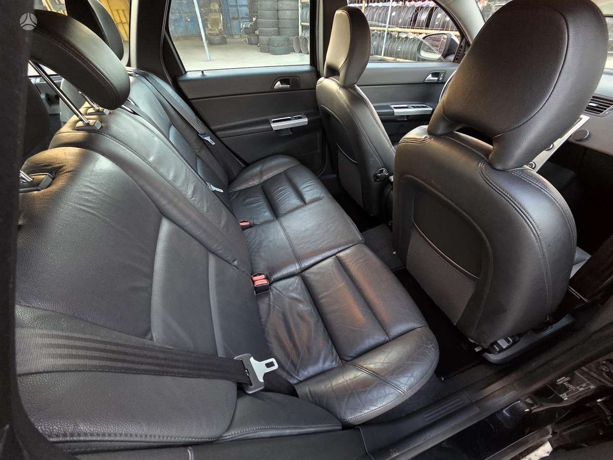Volvo V50, 1.6 l., wagon