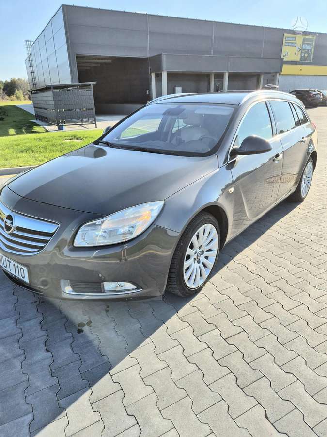 Opel Insignia, 2.0 l., universalas