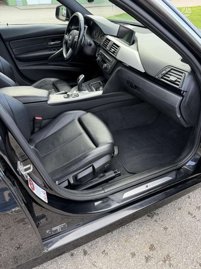BMW 320, 2.0 l., wagon