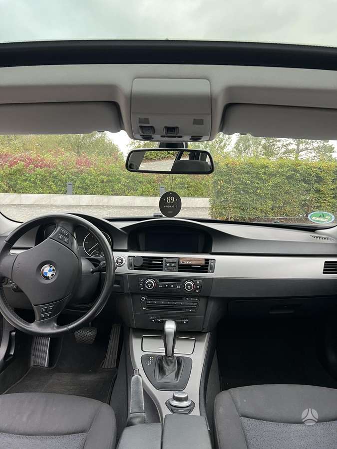 BMW 320, 2.0 l., wagon