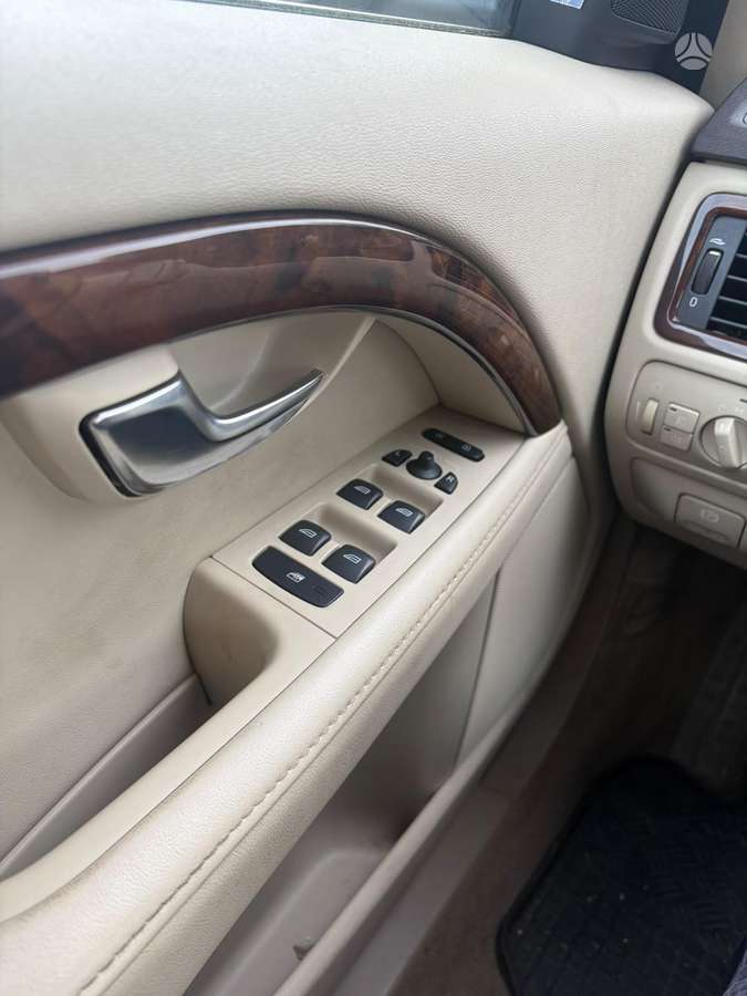 Volvo V70, 1.6 l., wagon