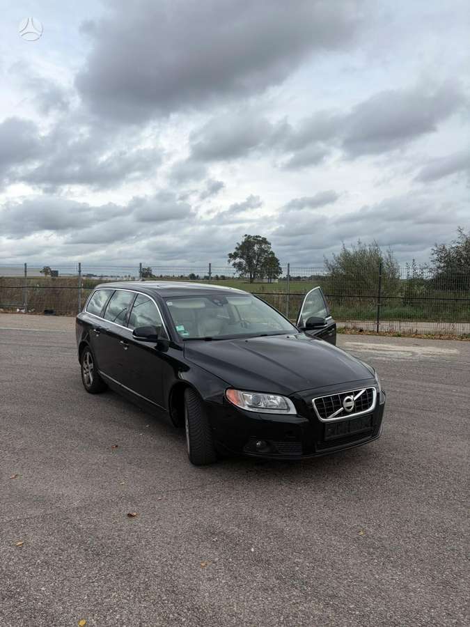 Volvo V70, 1.6 l., wagon
