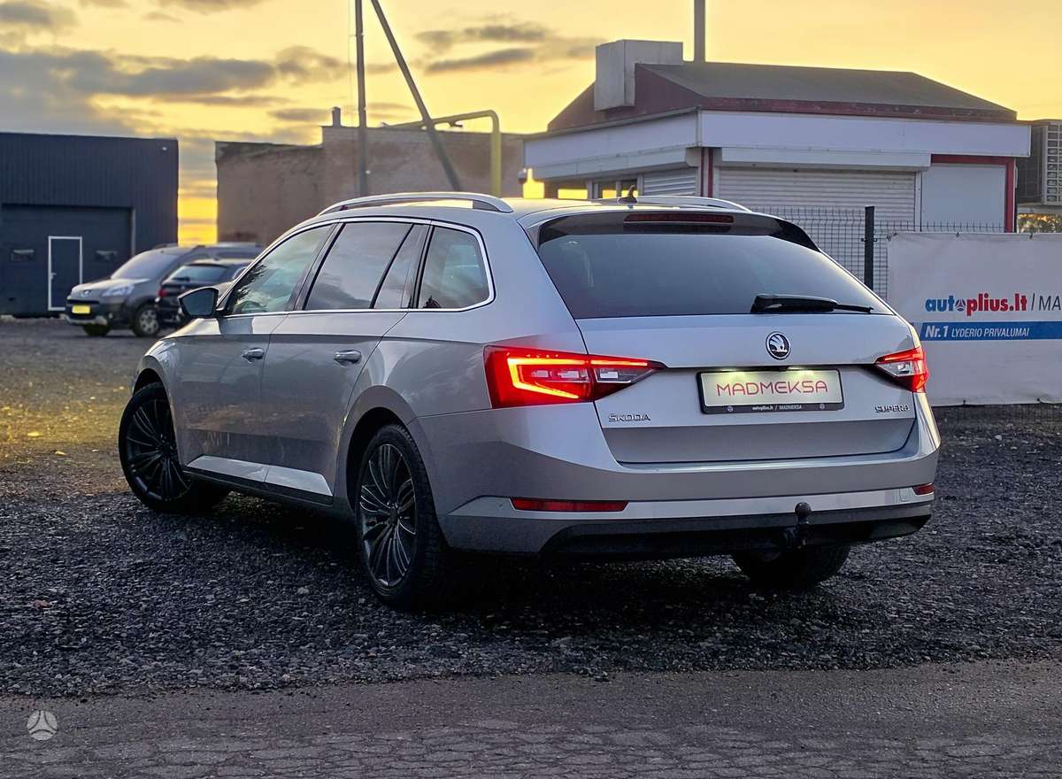Skoda Superb, 2.0 l., wagon