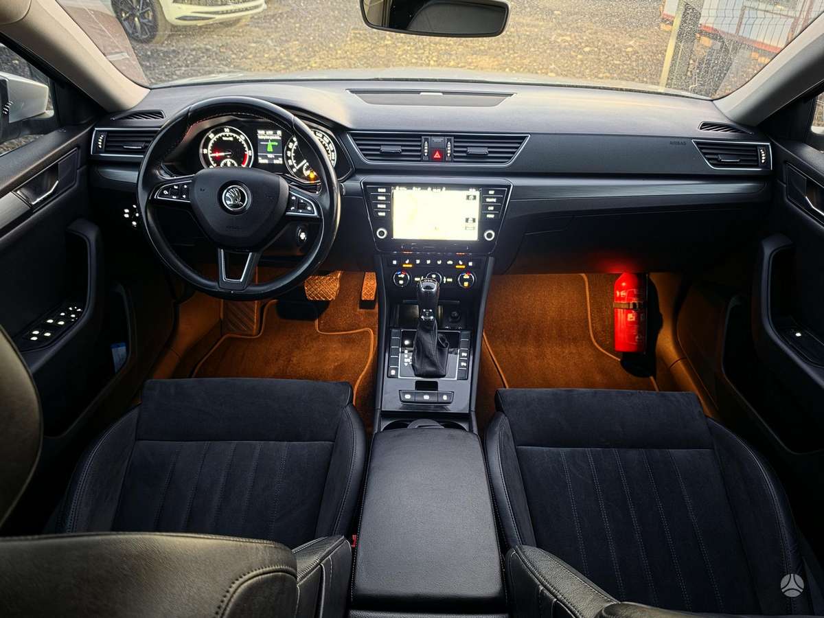 Skoda Superb, 2.0 l., wagon