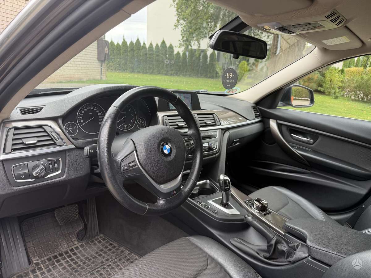 BMW 320, 2.0 l., universalas