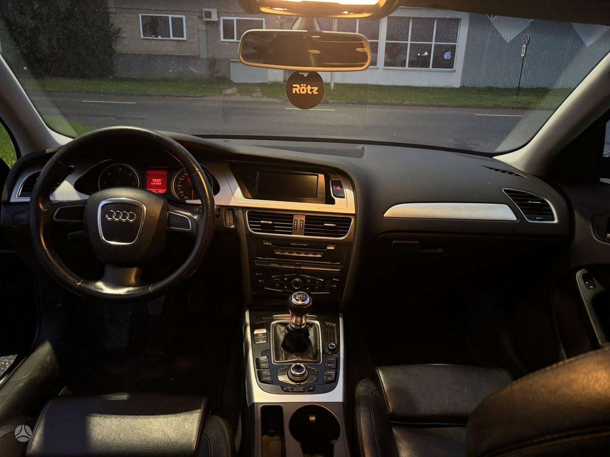 Audi A4, 2.0 l., Универсал