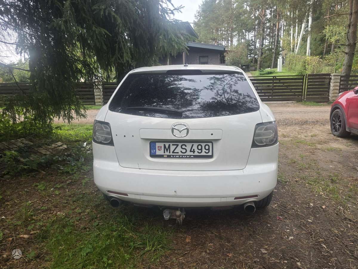 Mazda CX-7, 2.3 l., off-road / crossover