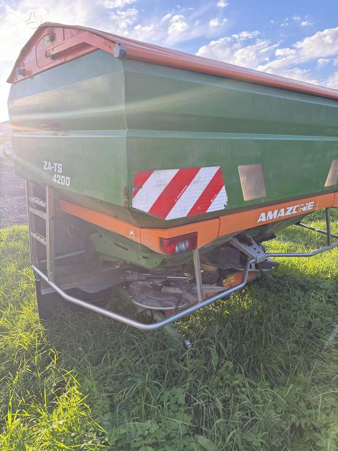 Amazone ZA-TS 4200, разбрасыватели