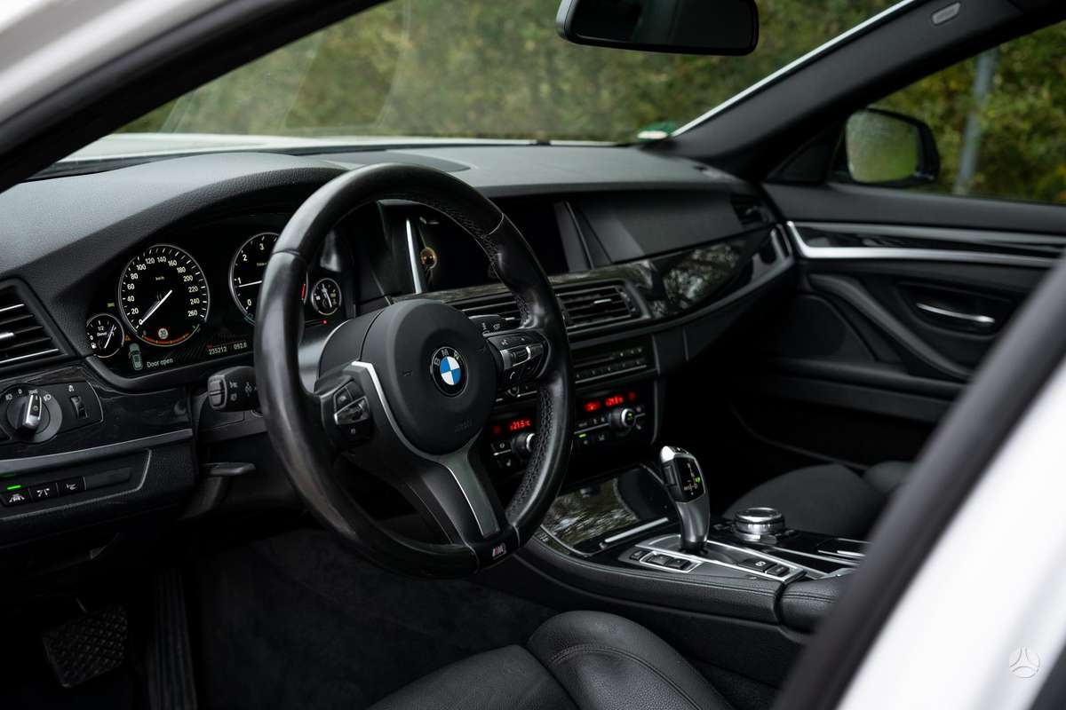 BMW 520, 2.0 l., universalas