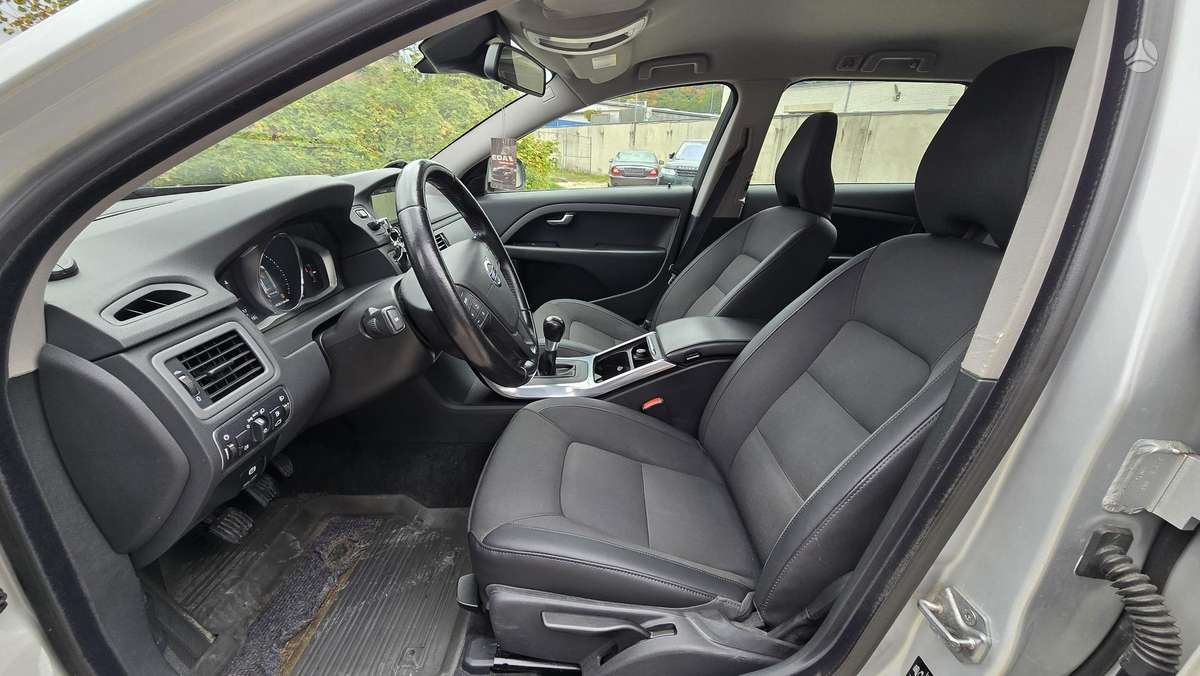 Volvo V70, 2.0 l., wagon