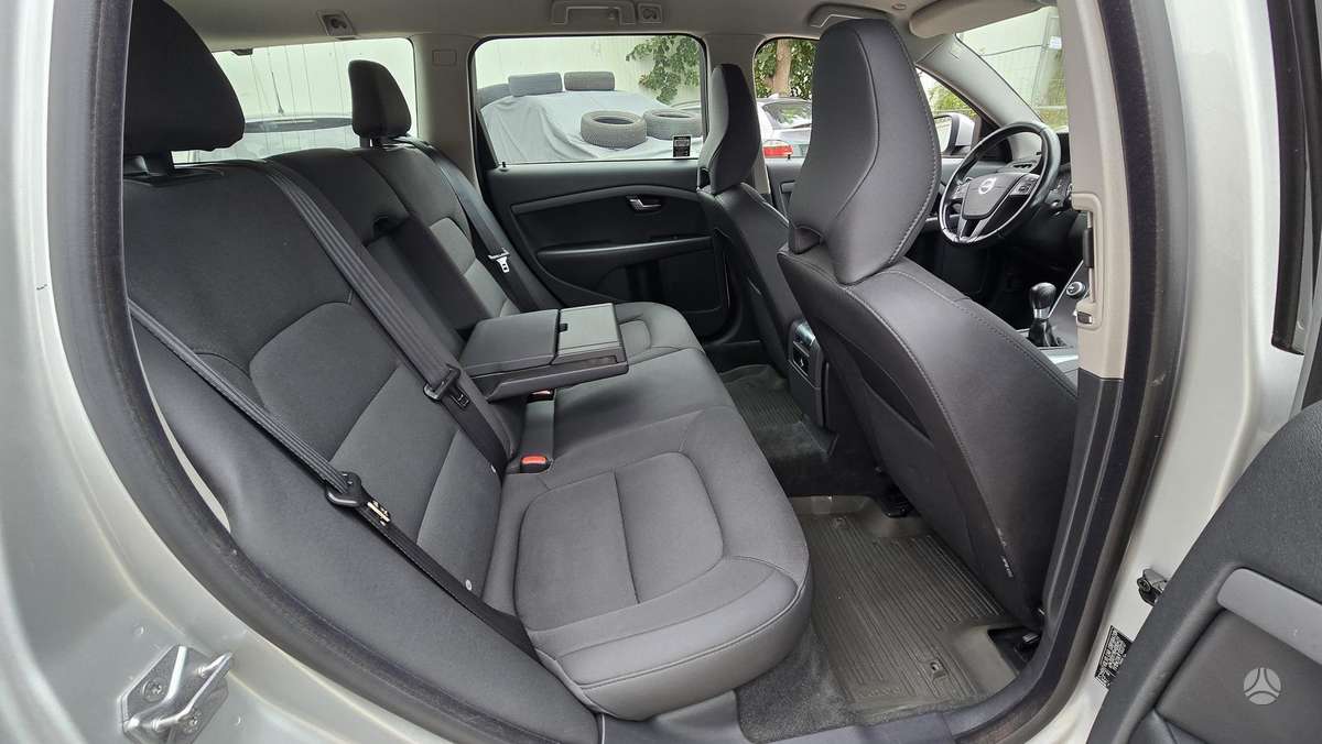 Volvo V70, 2.0 l., Универсал