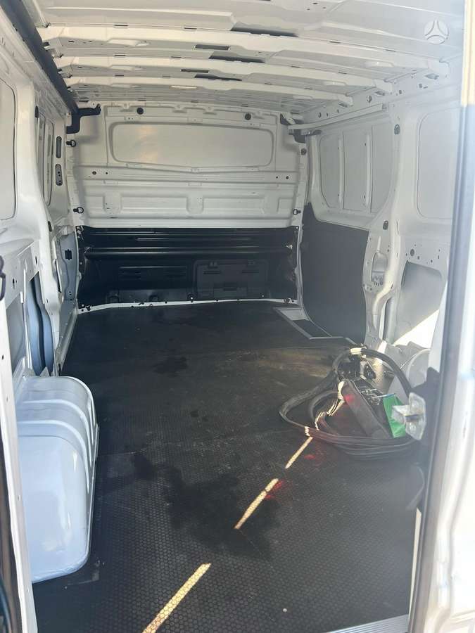 Renault Trafic, 2.0 l., cargo van