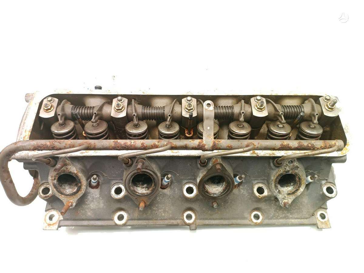Bentley Arnage, PB100678PF, cylinder head