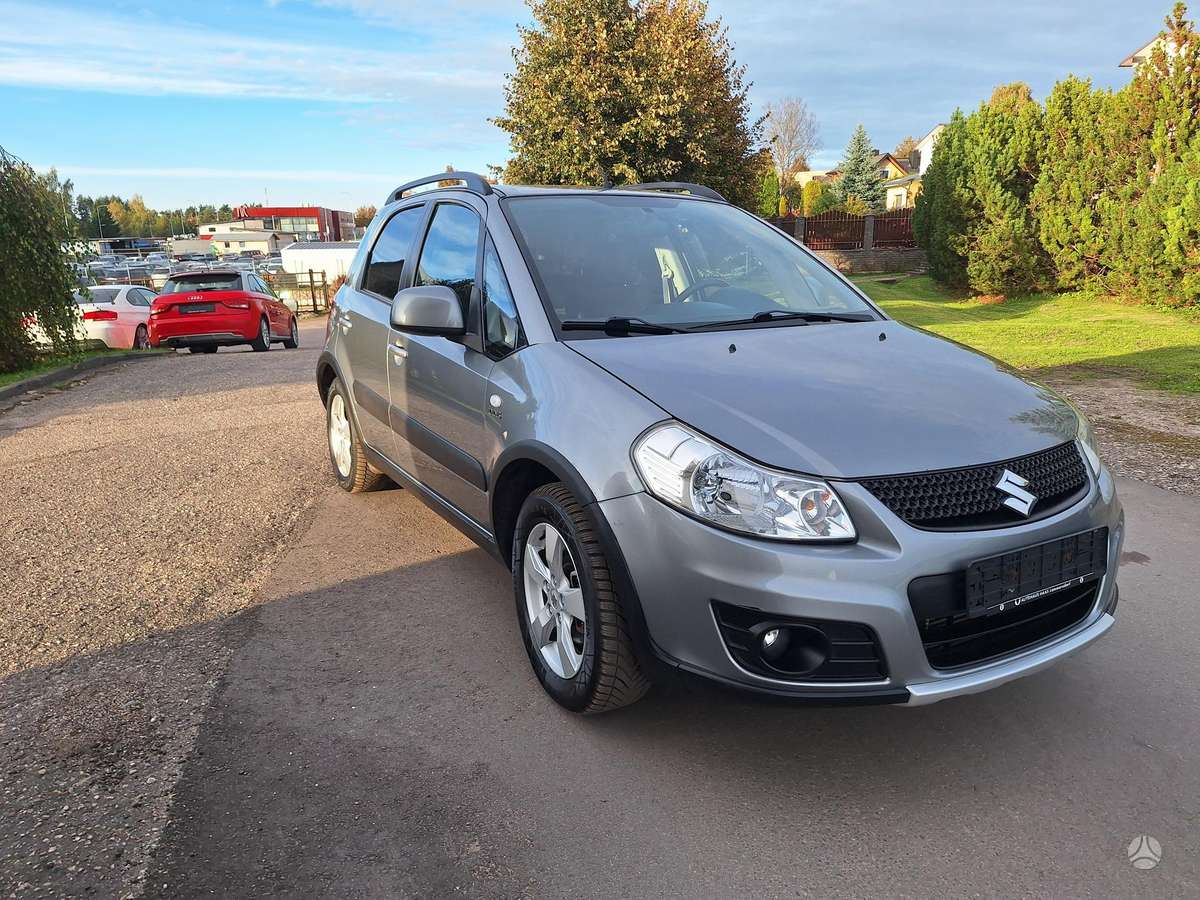 Suzuki SX4, 2.0 l., mpv / minivan