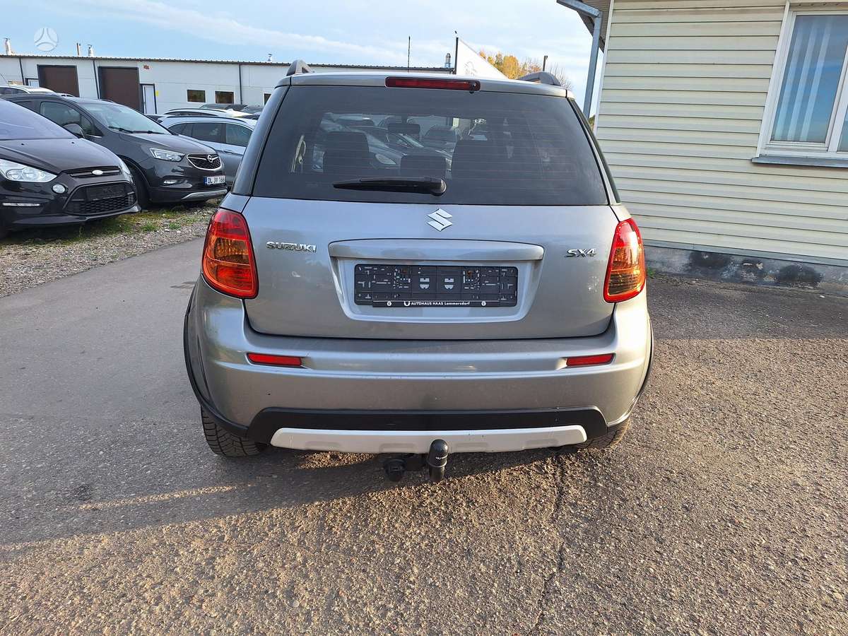 Suzuki SX4, 2.0 l., Минивэн
