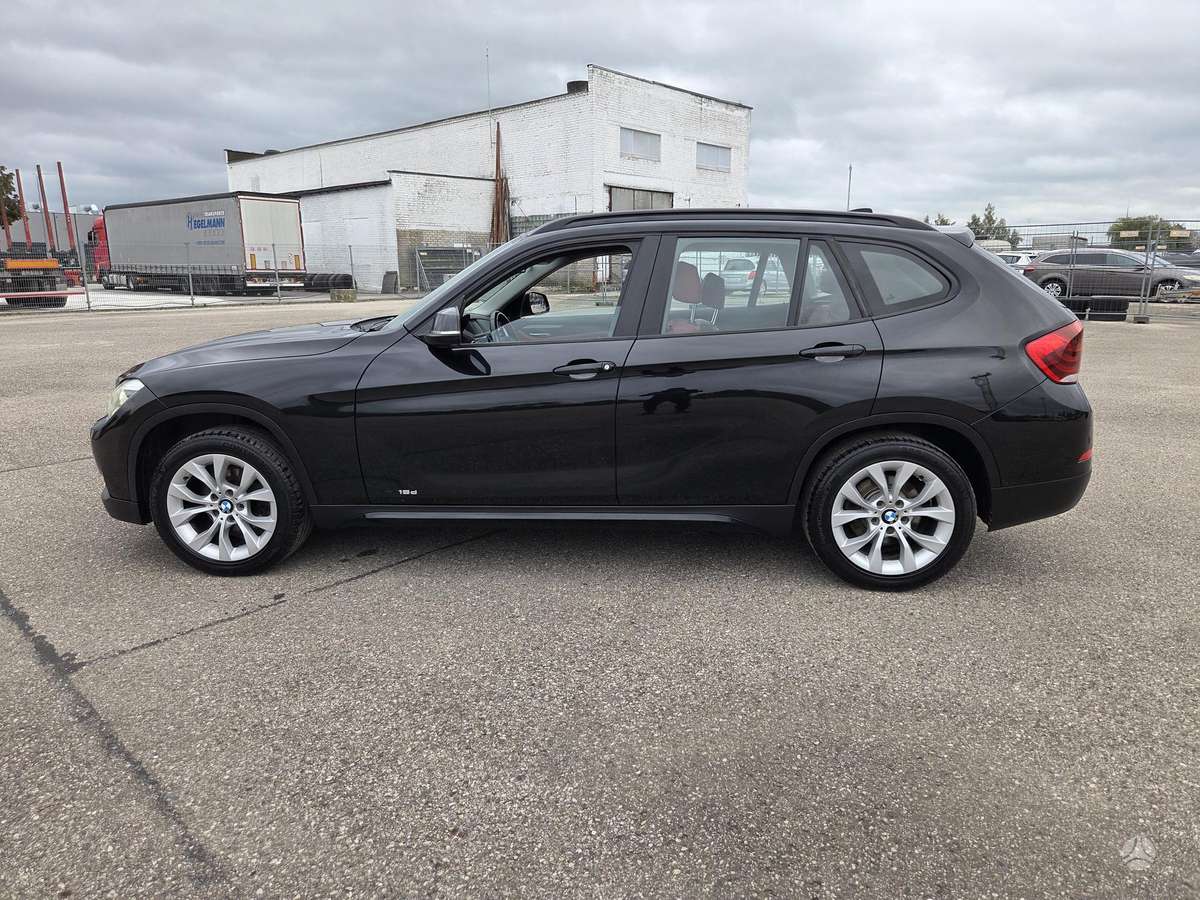 BMW X1, 2.0 l., Хэтчбек