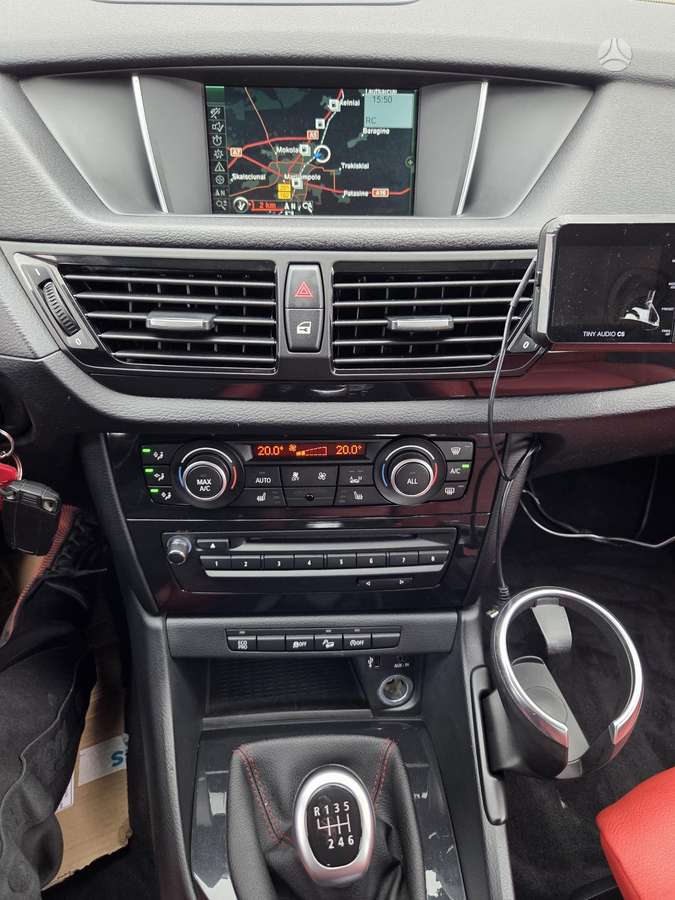 BMW X1, 2.0 l., Хэтчбек