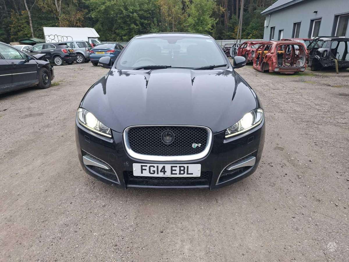 Jaguar XF rezerves daļās. Engine code 224dt color code pec