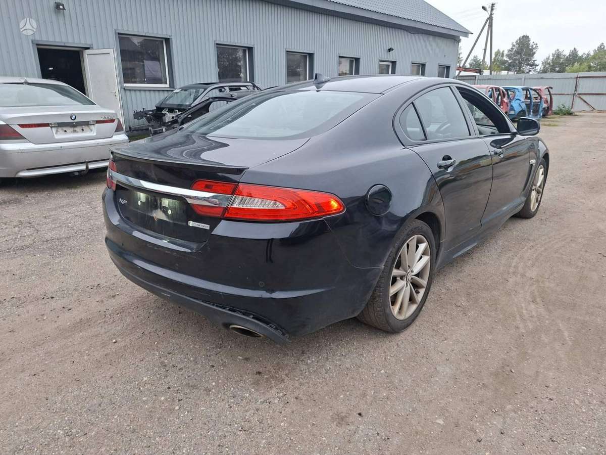 Jaguar XF for parts. Engine code 224dt color code pec