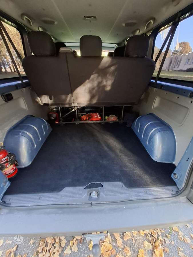 Renault Trafic, 2.0 l., passenger minibus