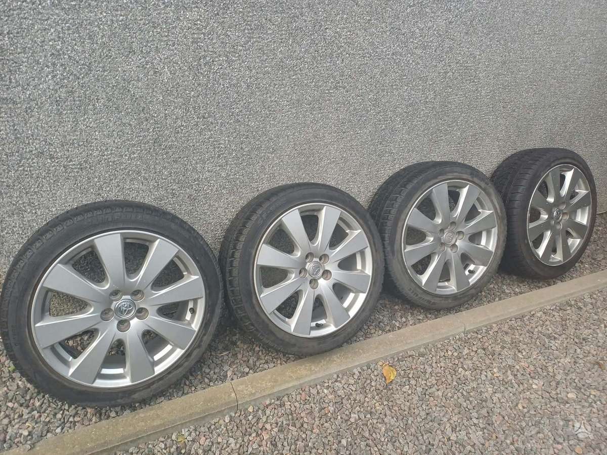 Sunfull, žieminės 215/45 R17