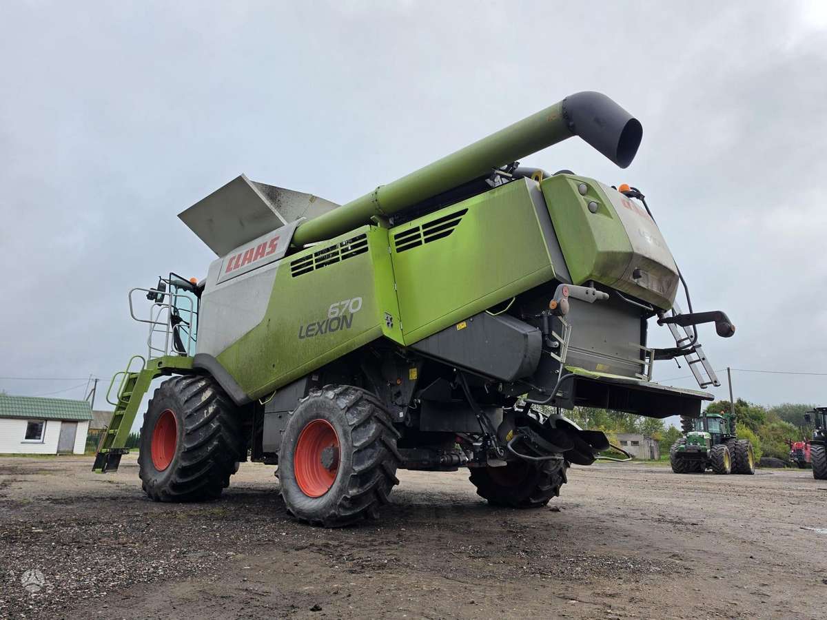 Claas LEXION 670 4WD, комбайны
