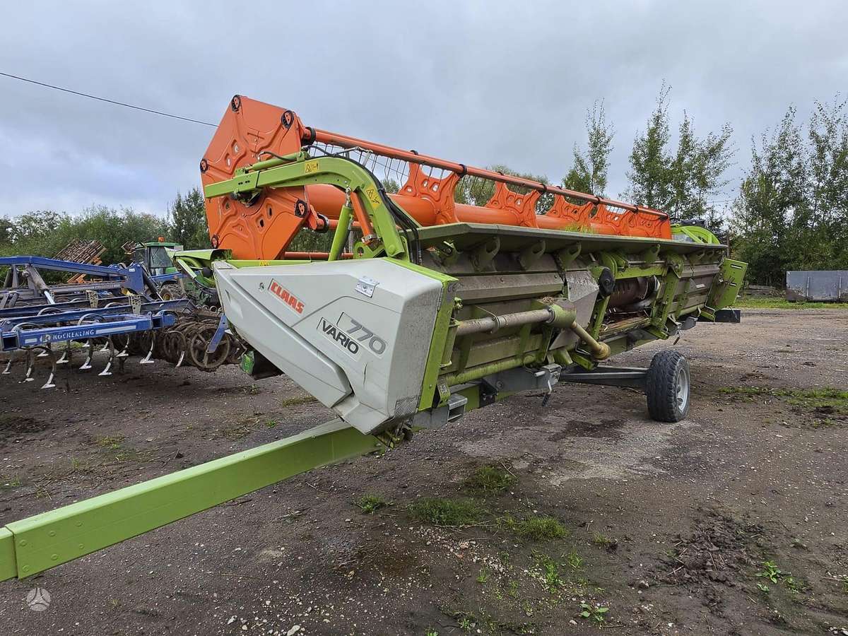 Claas LEXION 670 4WD, комбайны