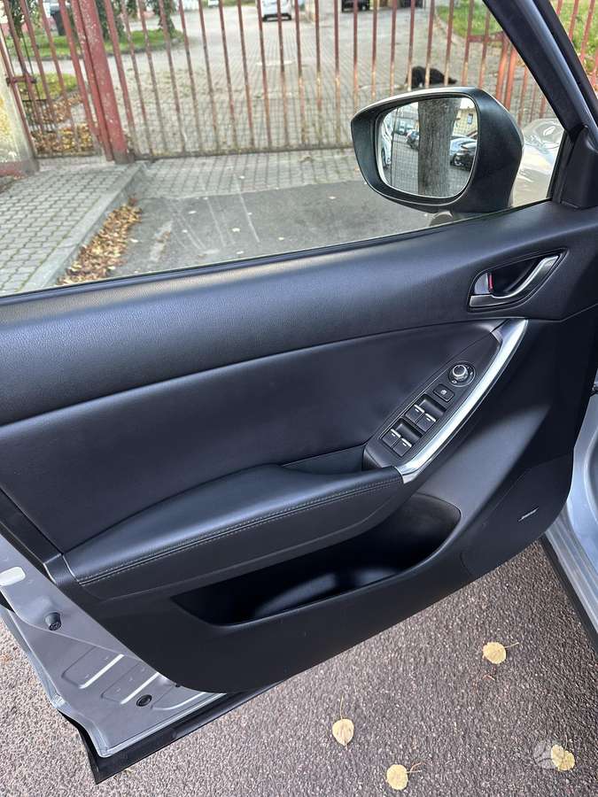 Mazda CX-5, 2.2 l., Внедорожник / Кроссовер
