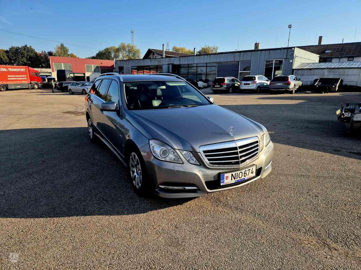 Mercedes-Benz E200, 2.0 l., wagon