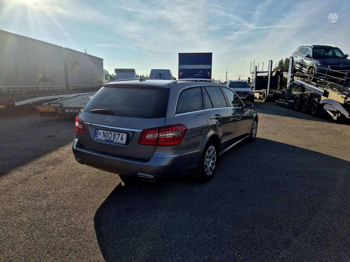 Mercedes-Benz E200, 2.0 l., Универсал
