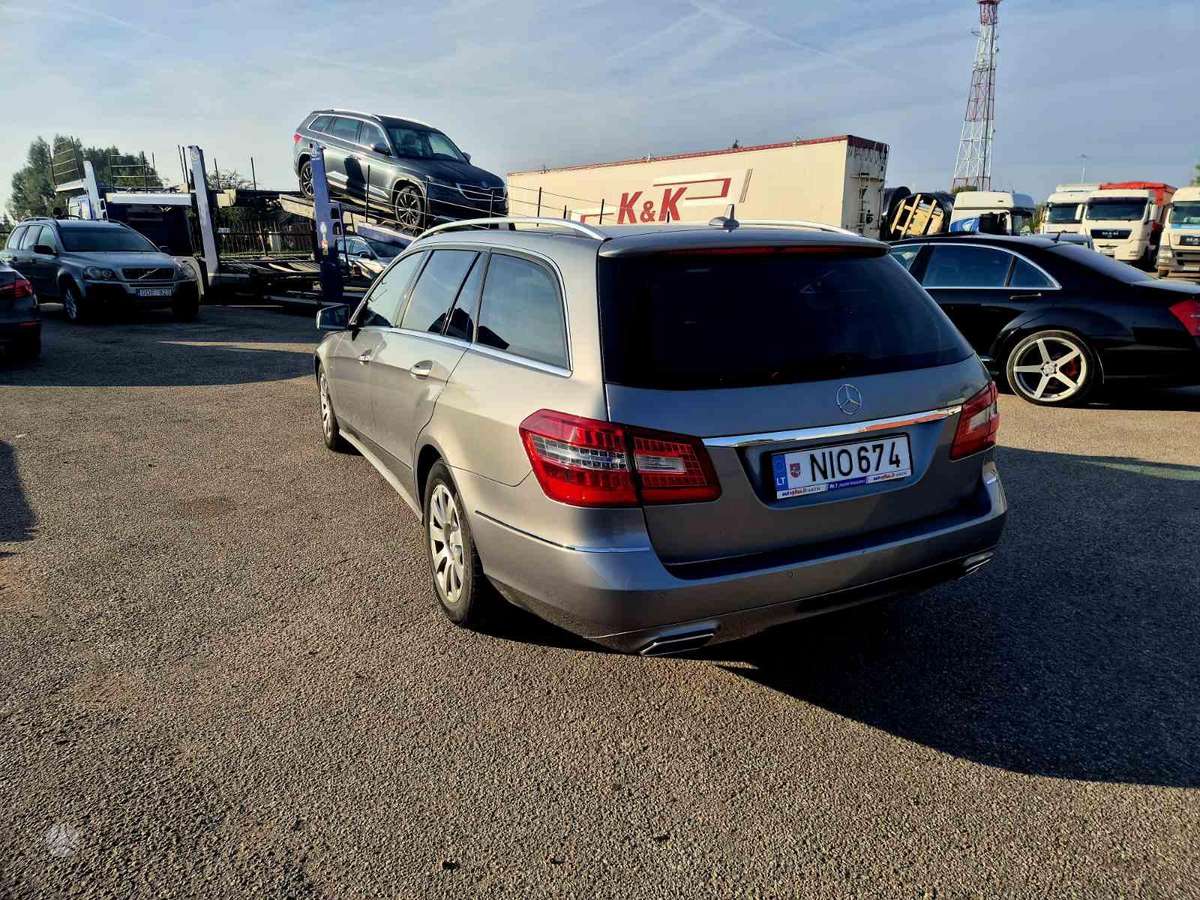 Mercedes-Benz E200, 2.0 l., wagon