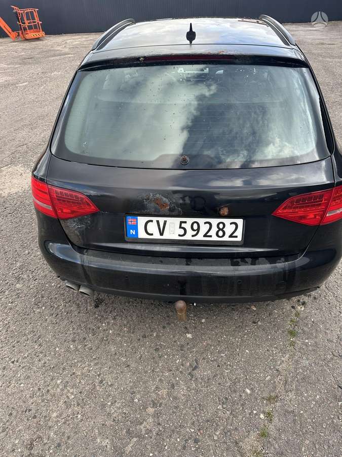 Audi A4, 2.0 l., universalas