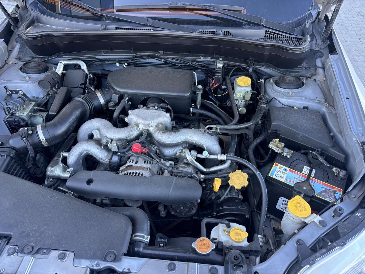 Subaru Forester, 2.0 l., off-road / crossover