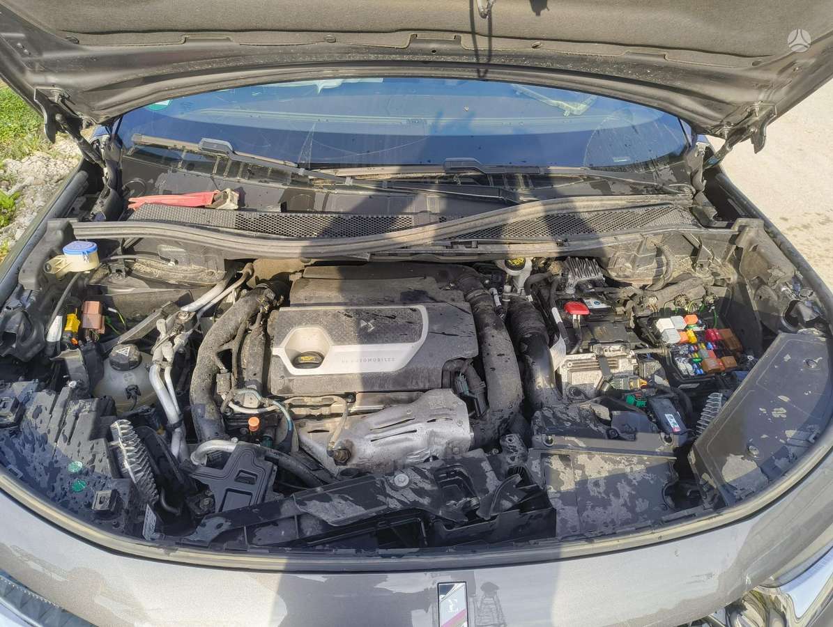 DS Automobiles DS7 Crossback for parts