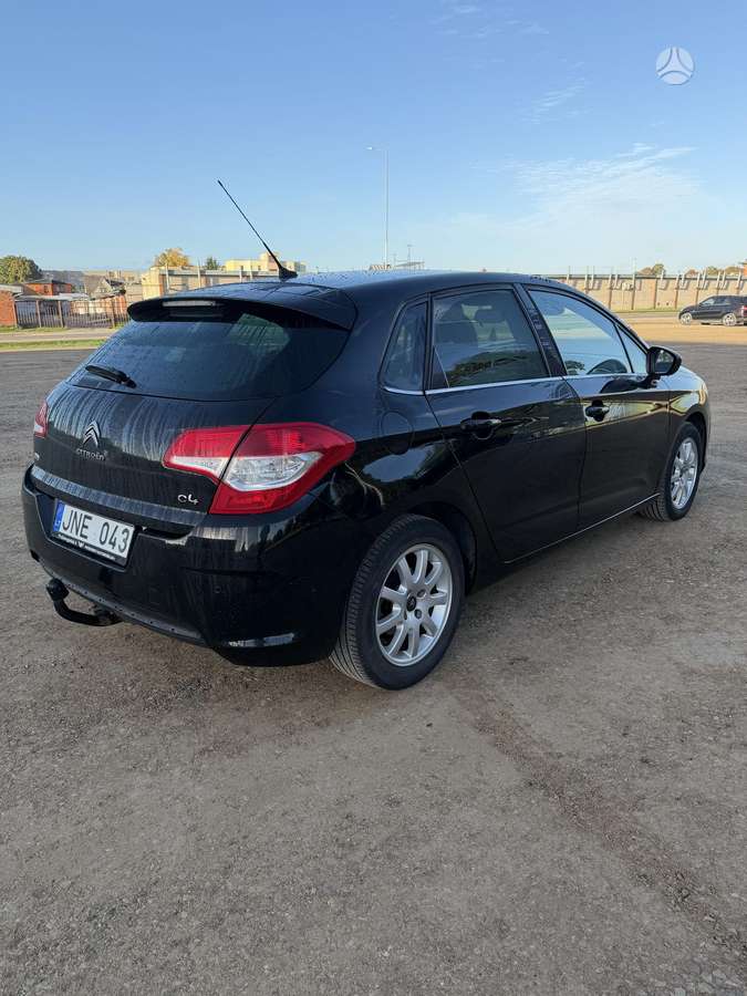Citroen C4, 1.6 l., Хэтчбек