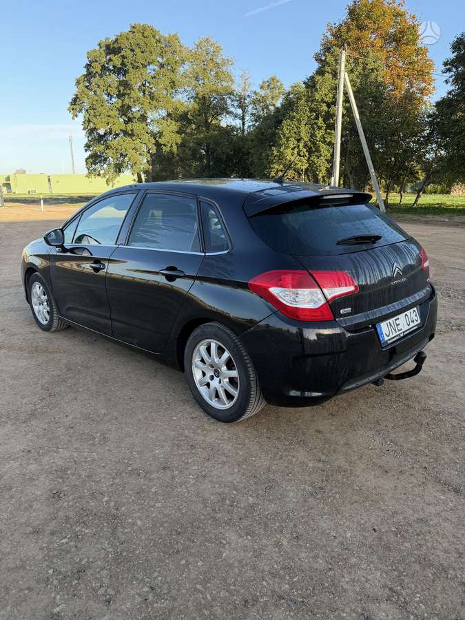Citroen C4, 1.6 l., Хэтчбек