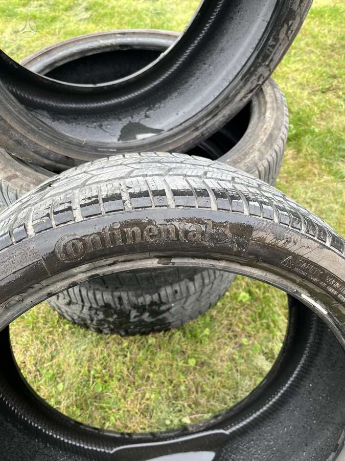 Continental, зимние 245/35 R19