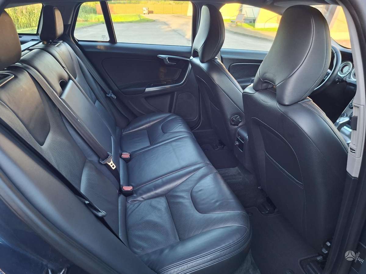 Volvo V60, 2.4 l., Универсал
